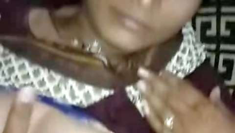 Indian Wife Naked Getting Fingered