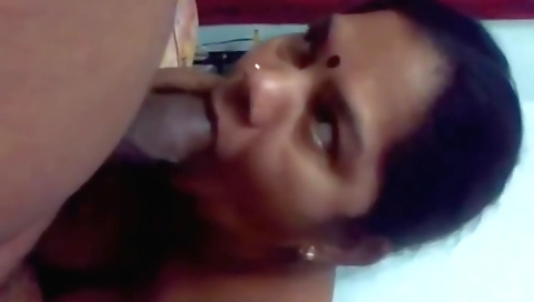 South Indian In Mature Desi Sucking Big Cock Her Partner