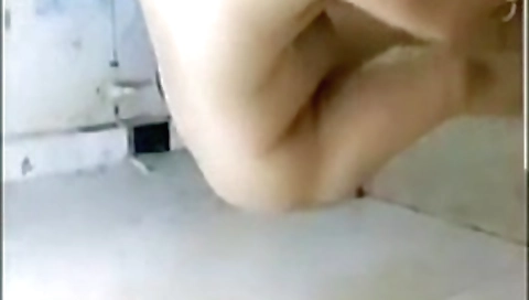 Khushboo Bhabhi Live Bathing With Fingering