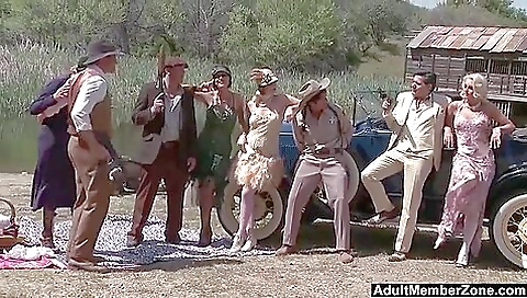 Bobbi Starr, Dylan Ryder, Julia Ann And Natasha Marley Outdoor Orgy
