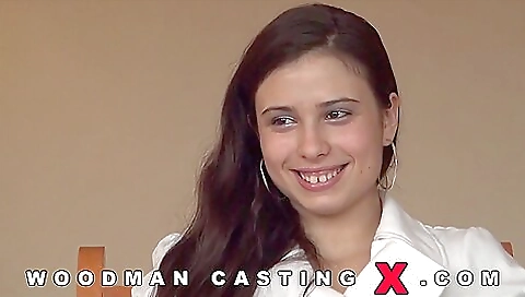 Ninel Mojado Casting Hard - Mistress Mira