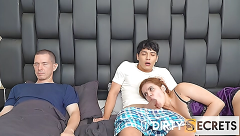 I Share A Bed With My Stepsister And Make Her Suck My Cock When My Stepfather Isnt Looking