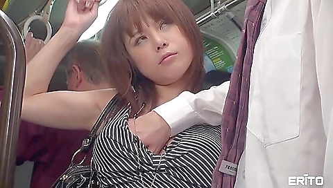Japanese Sex Public Fetish: Reverse Nanpa On The Bus