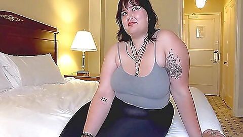 Brand New 18 Yr Old Squirts In Porn Audition