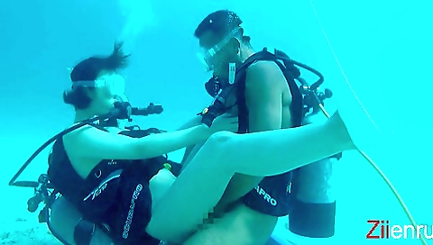 Under Water Sex ! Great Experience !