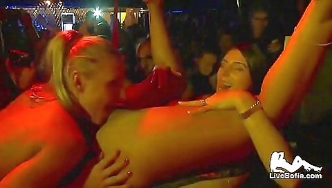 Shameless Lesbies Breathtaking Group Sex On Live Stage